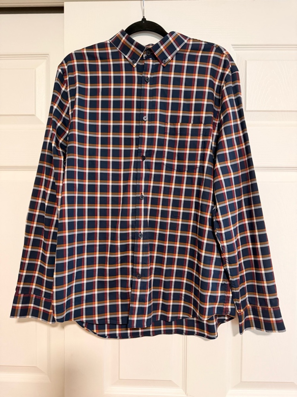 Express Navy Plaid Button-Down Shirt with White and Tan Accents